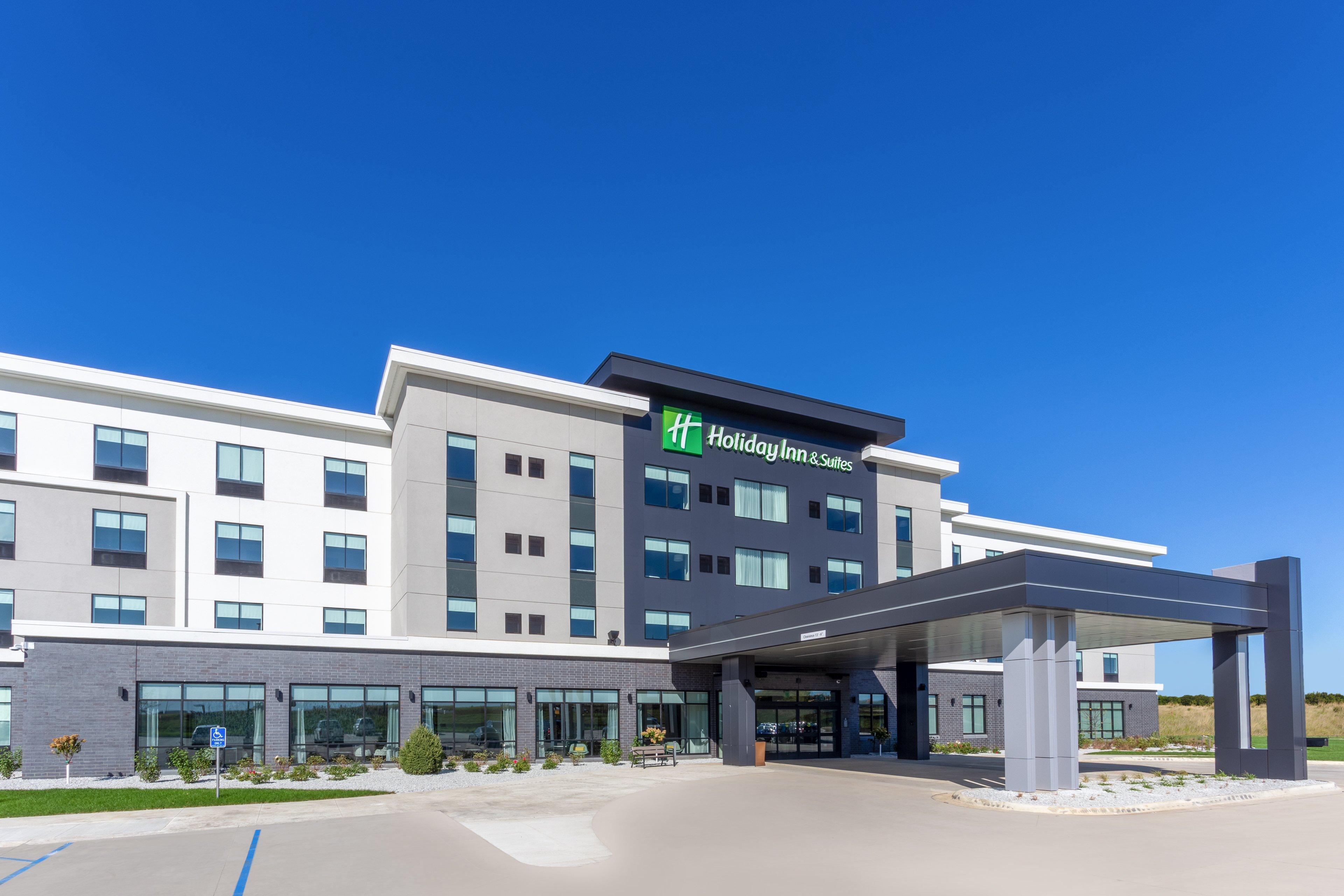 Holiday Inn & Suites Cedar Falls-Waterloo Event Ctr By Ihg Esterno foto