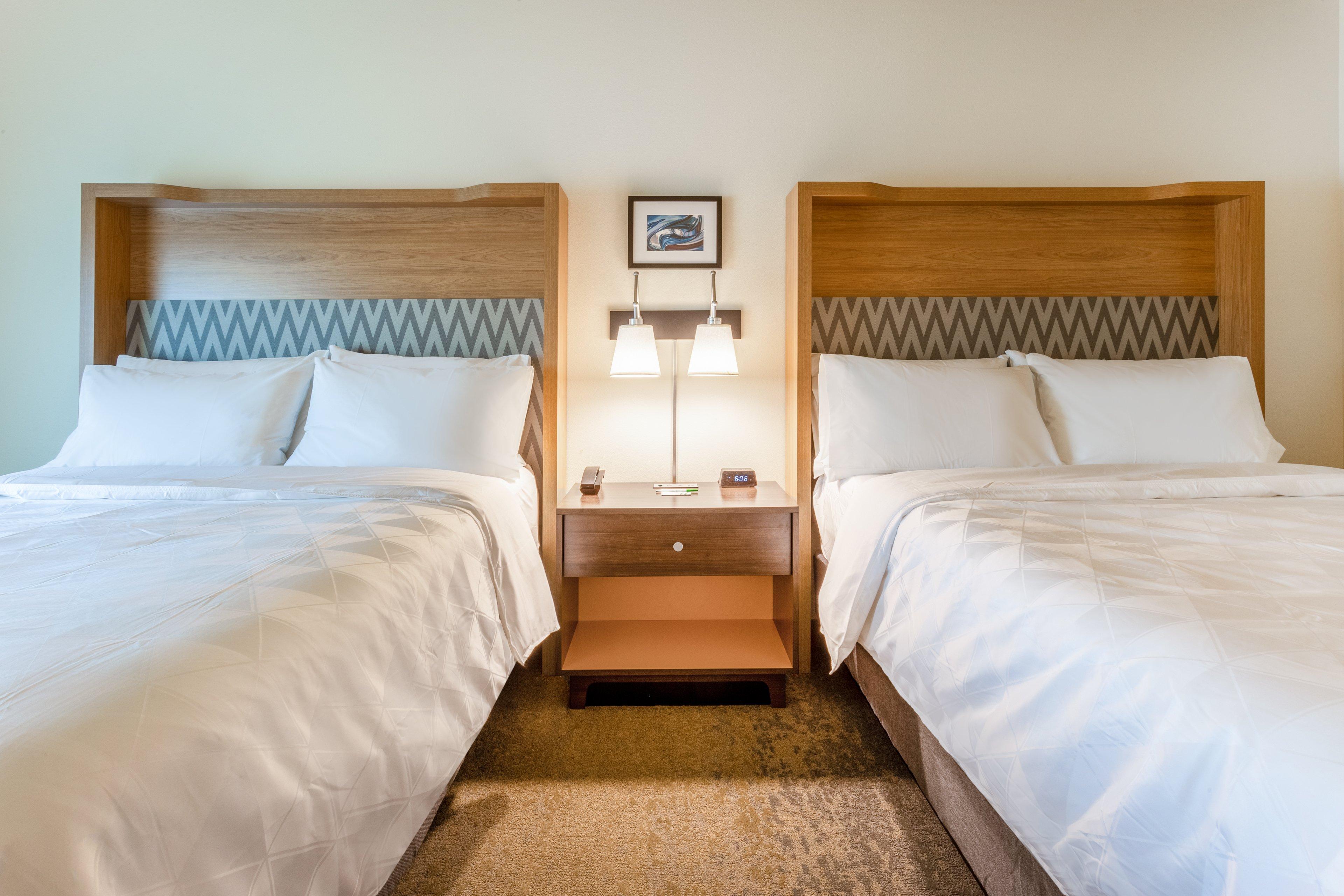 Holiday Inn & Suites Cedar Falls-Waterloo Event Ctr By Ihg Esterno foto