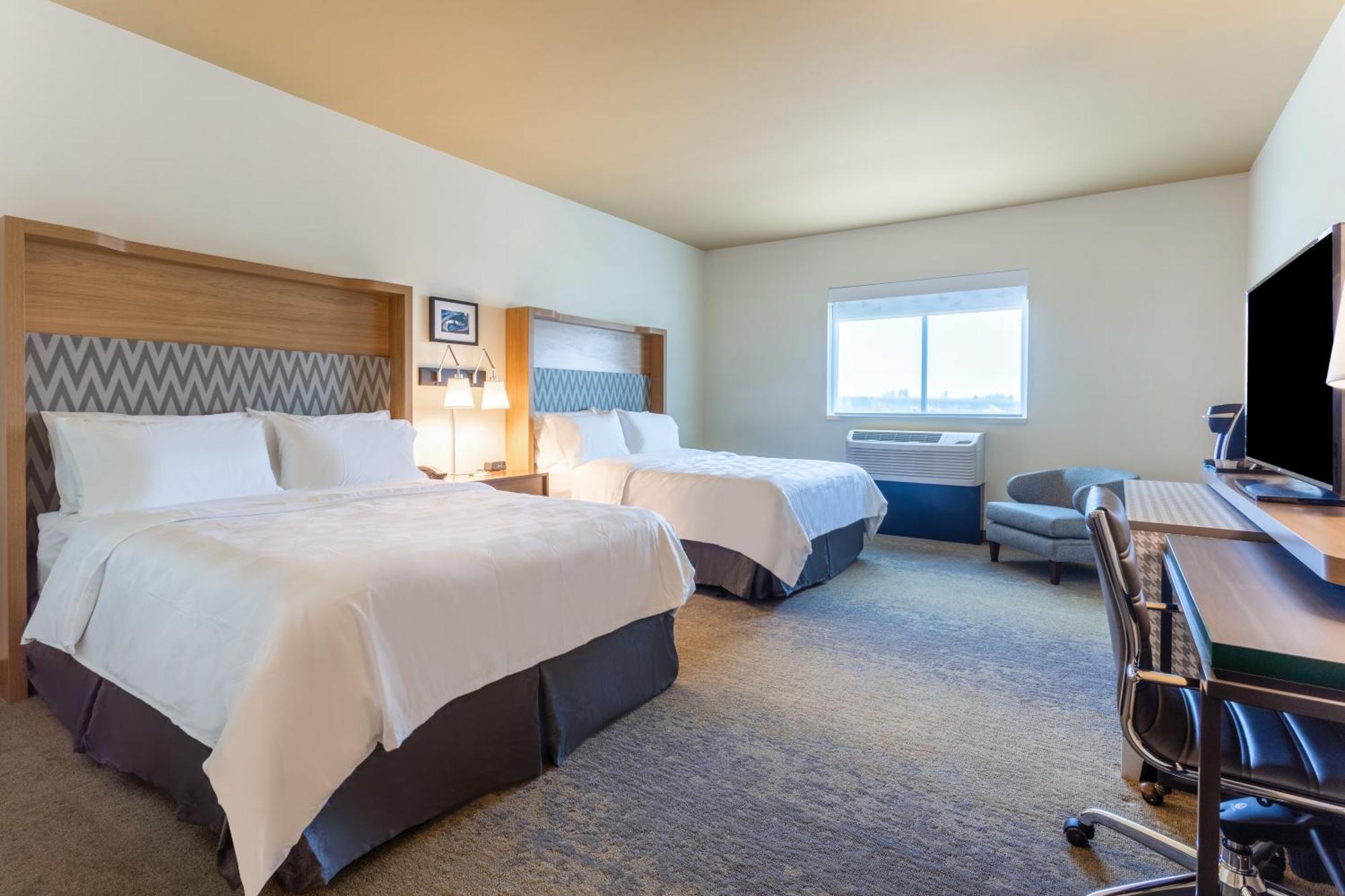Holiday Inn & Suites Cedar Falls-Waterloo Event Ctr By Ihg Esterno foto
